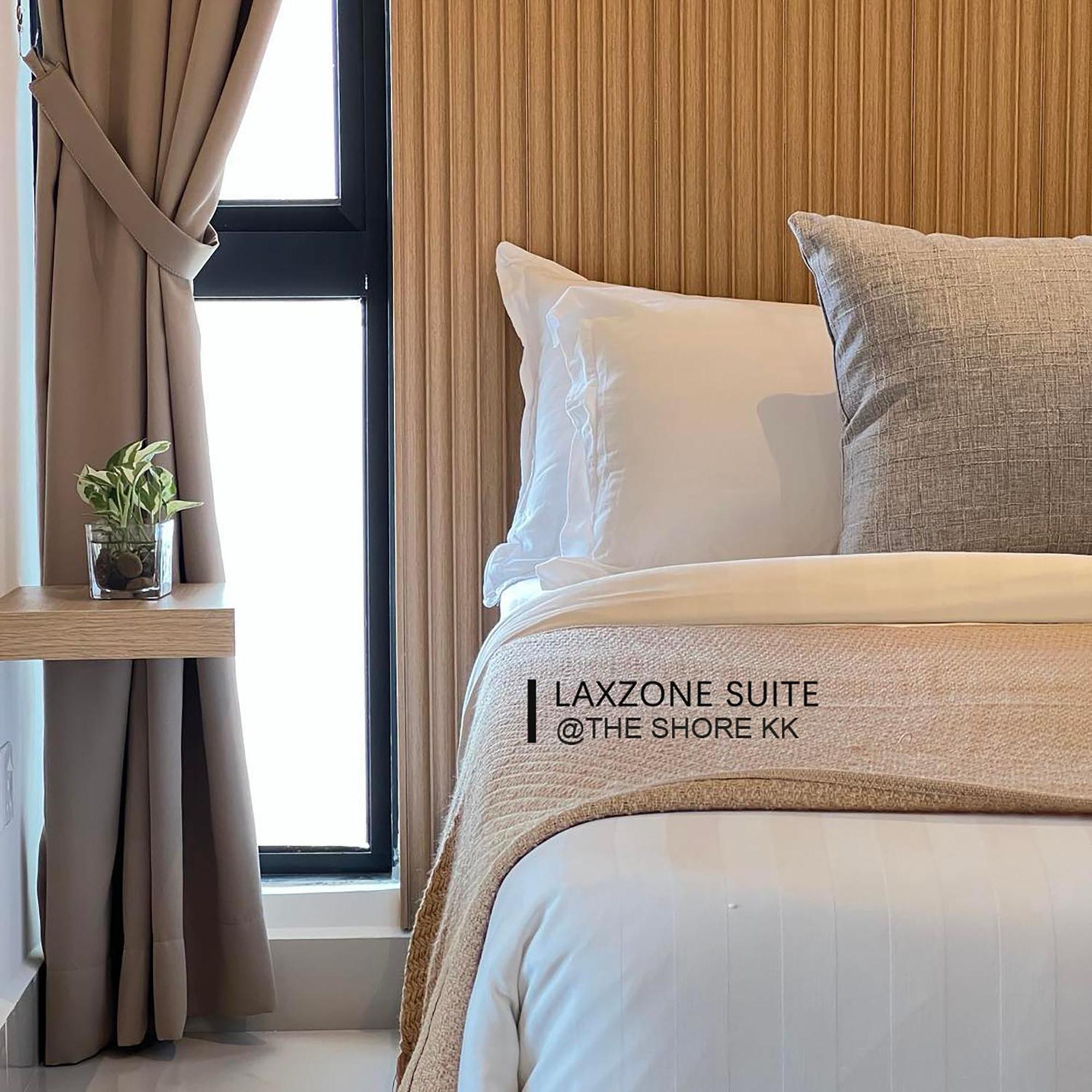 The Shore Cbd Kota Kinabalu By Laxzone Suite Eksteriør billede