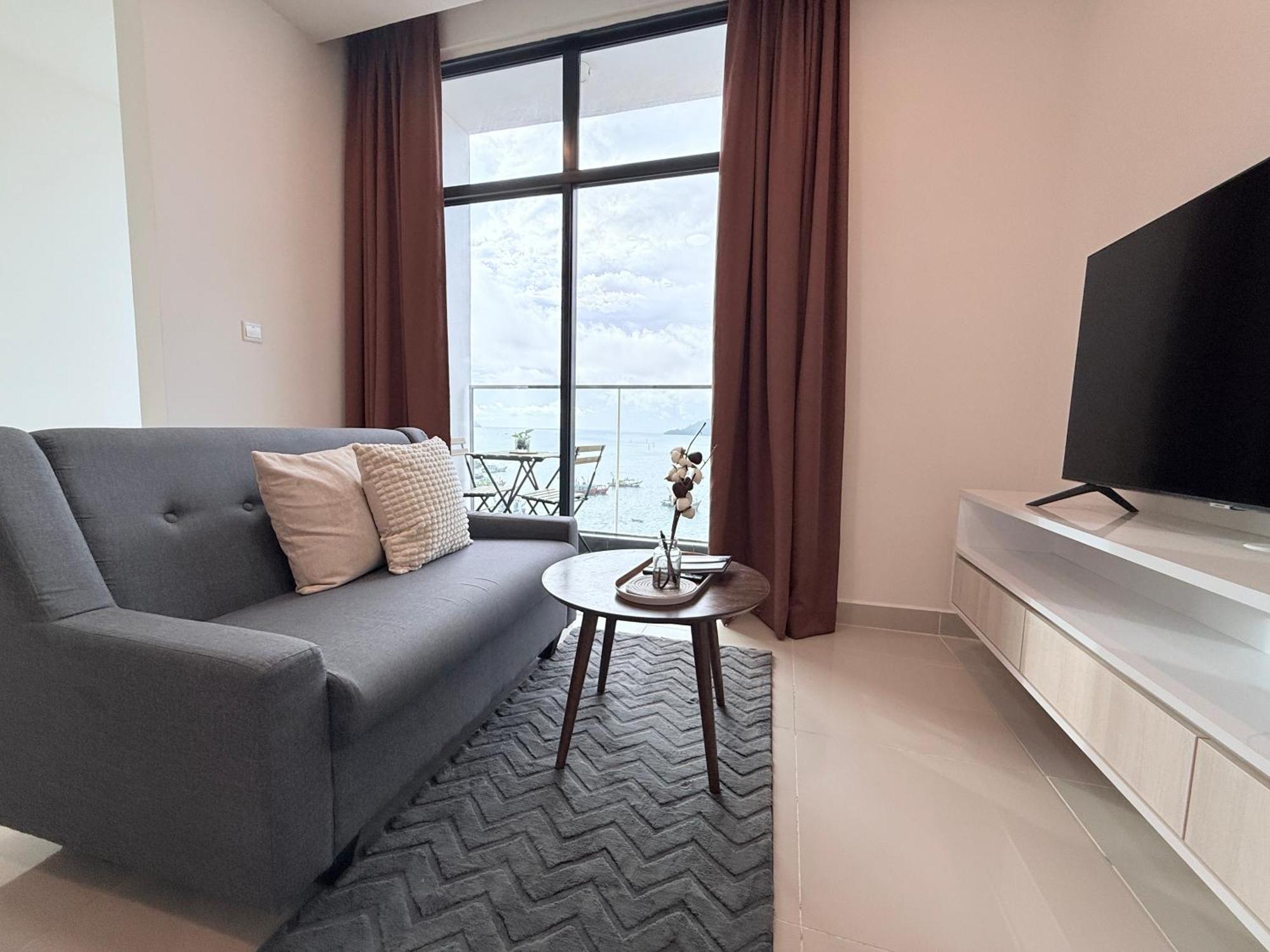 The Shore Cbd Kota Kinabalu By Laxzone Suite Eksteriør billede